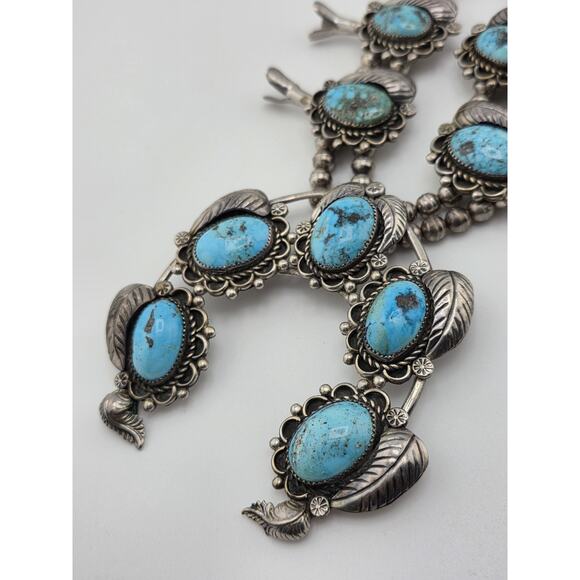 Early Navajo Indian KINGMAN Turquoise Sterling Silver Squash Blossom Necklace - Picture 8 of 16